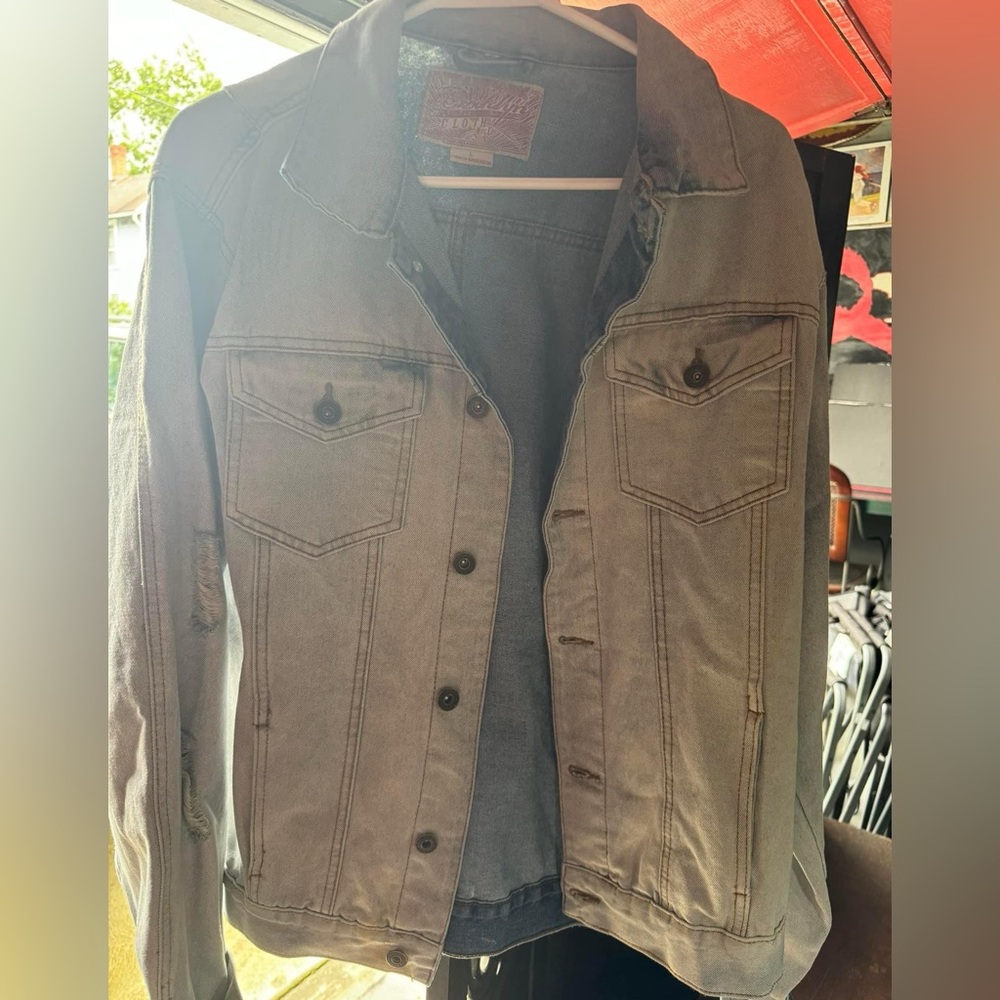 Jean Jacket Size Large.
